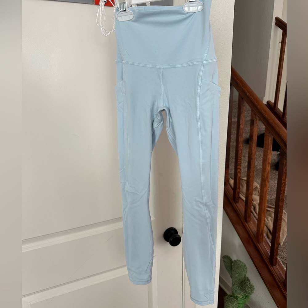 Worn once light blue pocket lululemon leggings